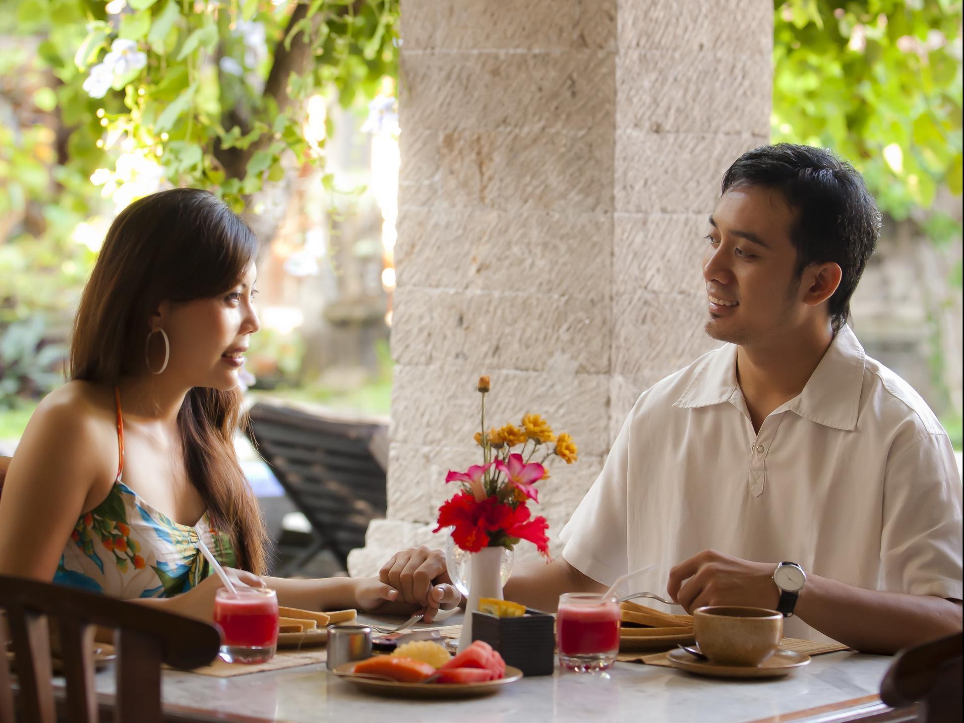 Puri Mesari Hotel Sanur Exteriör bild