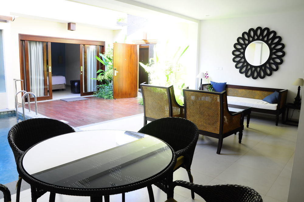 Puri Mesari Hotel Sanur Exteriör bild