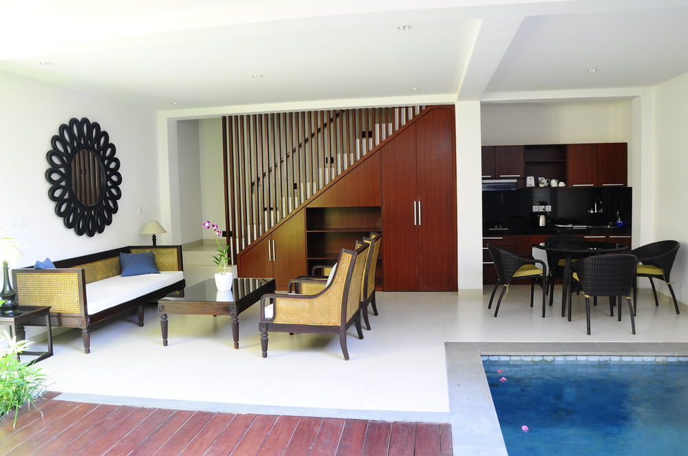 Puri Mesari Hotel Sanur Exteriör bild