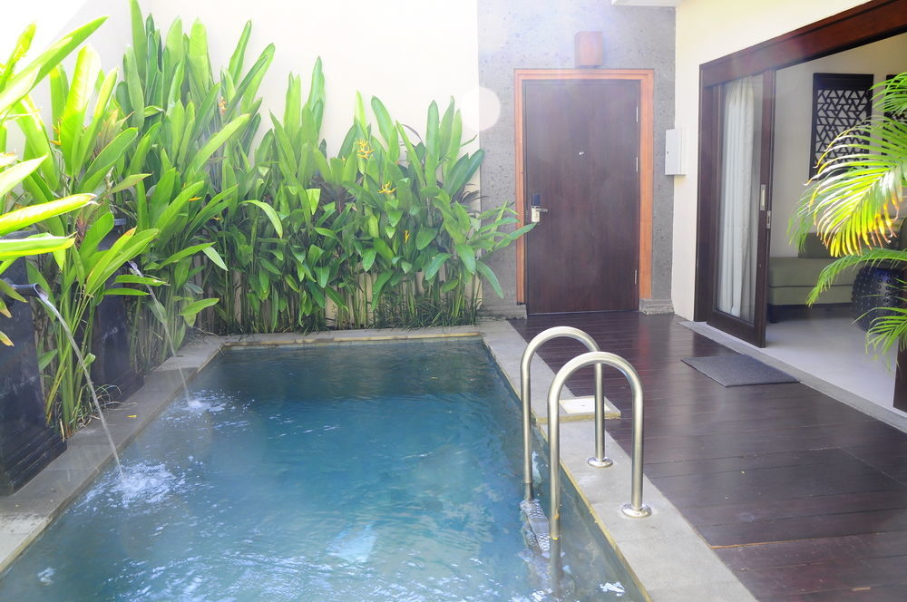 Puri Mesari Hotel Sanur Exteriör bild